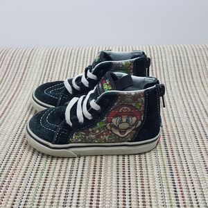 Vans size 7 Super Mario, Mario and Luigi